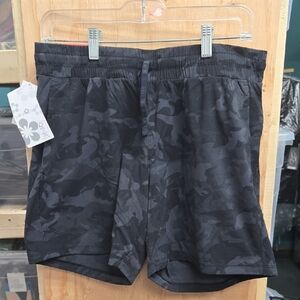 Tuff Athletics Size XS Black Grey Camo High Waisted Active Short